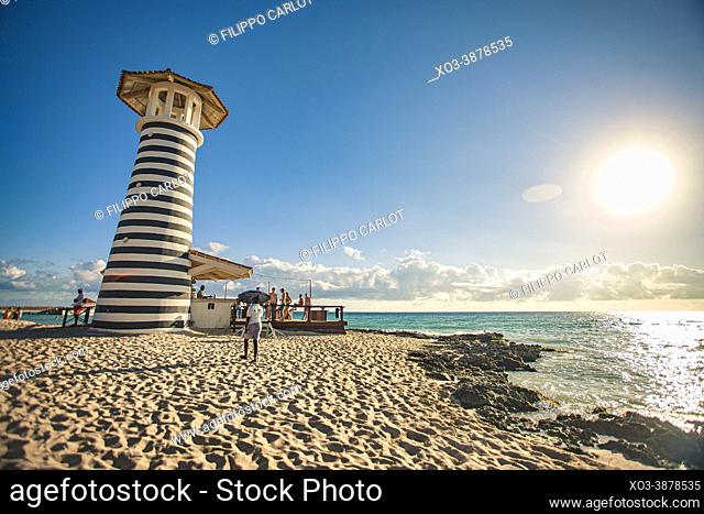 DOMINICUS, DOMINICAN REPUBLIC: View of Dominicus beach near Bayhaibe with the lighthouse