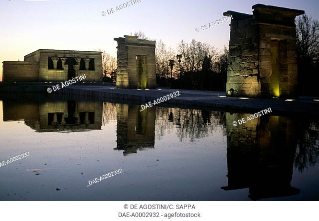 The Temple of Debod, an ancient Egyptian temple from Assuan which was dismantled and rebuilt in Madrid in 1972, Parque de la Montana, sunset, Madrid, Spain