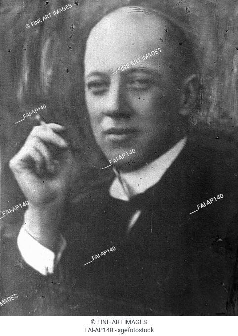 Portrait of the Poet Nikolay Gumilyov (1886-1921). Nappelbaum, Moisei Solomonovich (1869-1958). Photograph. 1920. The State Museum of A. S