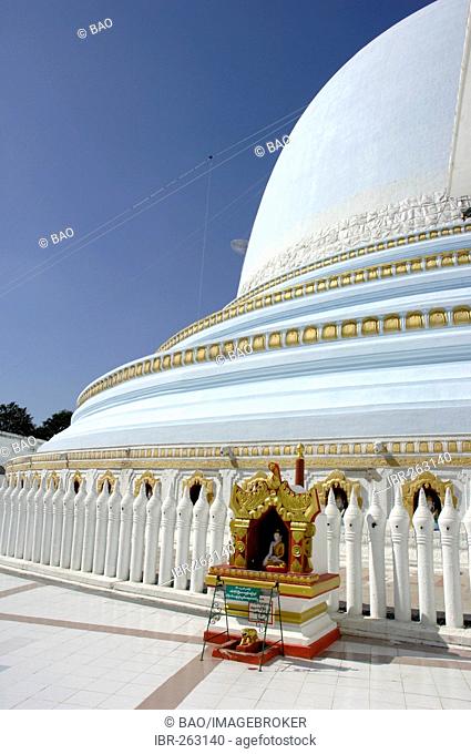 Burma, Myanmar, Sagaing temple near Mandalay, Kaung-hmu-dwa-pagoda