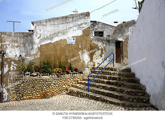 Characteristic Algarvian architecture, Old Town of Ferragudo, Lagoa, Algarve, Portugal, Europe