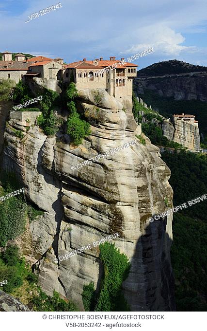 Greece, Thessaly, Meteora, World Heritage Site, Varlaam monastery and Roussanou (Agia Barbara) nunnery
