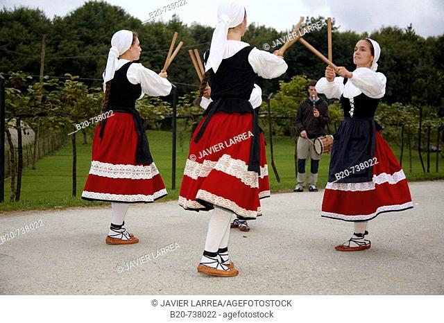 Folk dance, Hondarribia. Guipuzcoa, Basque Country, Spain