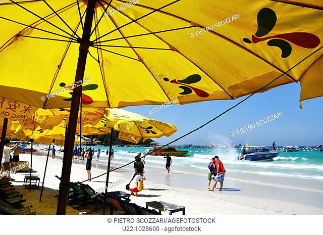 Pattaya (Thailand), Ta Waen beach at Koh Larn island