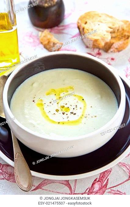 Cauliflower soup