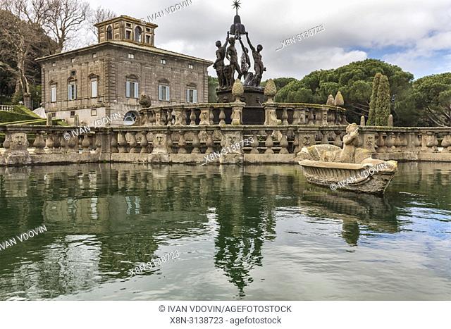 Fountain, Villa Lante, Bagnaia, Viterbo, Lazio, Italy