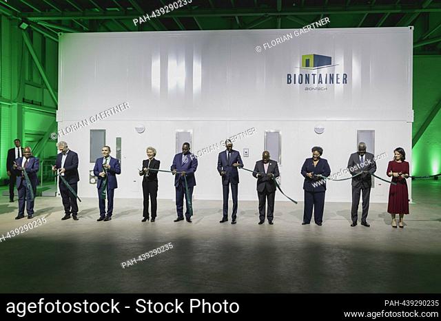 Annalena Baerbock (Alliance 90/The Greens), Federal Foreign Minister, photographed as part of the inauguration ceremony for the production site for mRNA...