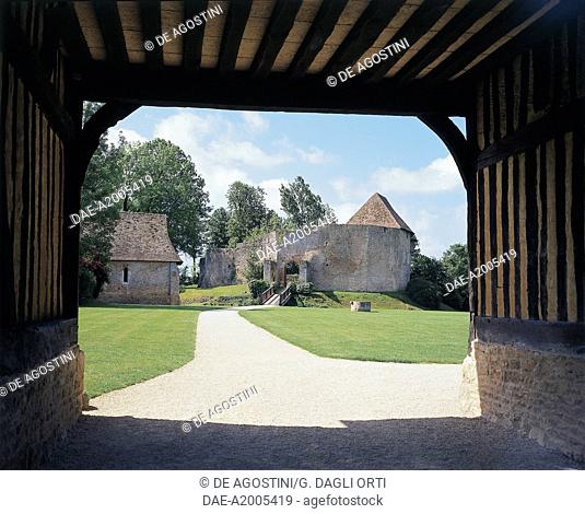France - Normandy - Crèvecoeur-en-Auge Castle (Chateau) - Village and fortified site (11th century) entrance