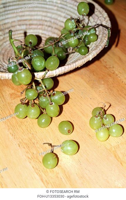 accessory, grapes, bunch, food, fruit, green