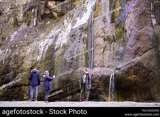 RUSSIA, KABARDINO-BALKAR REPUBLIC - NOVEMBER 30, 2023: A waterfall in the Chegem Gorge in the Caucasus Mountains. Ivan Vysochinskij/TASS