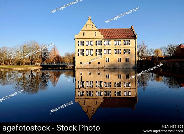 Hülshoff Castle, birthplace of the poet Annette von Droste-Hülshoff, Havixbeck, Münsterland, North Rhine-Westphalia, Germany