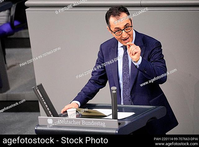 14 January 2022, Berlin: Cem Özdemir (Bündnis90/Die Grünen), Federal Minister of Food and Agriculture speaks in the debate on the policies of the traffic light...