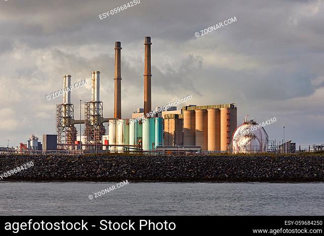Power station and silos in the port of Rotterdam