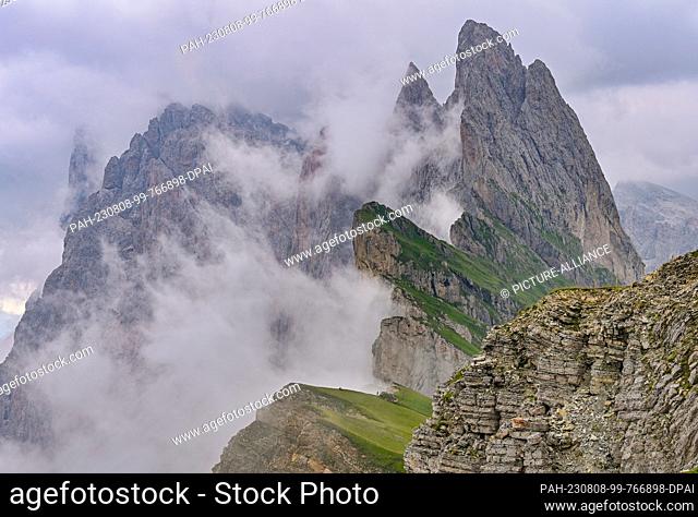 21 July 2023, Italy, St. Ulrich: The mountain peaks of the Seceda. The Seceda Alm is located on the sunny side of Val Gardena