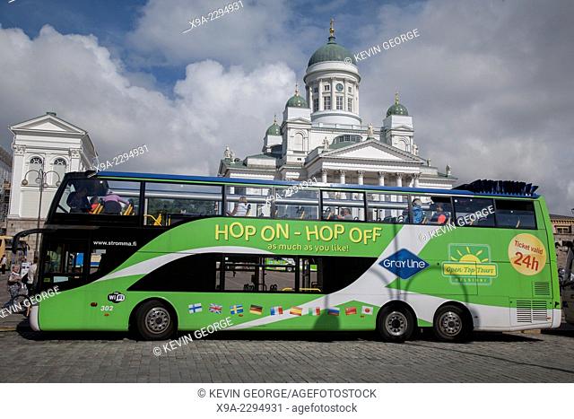 Luthern Cathedral and Tourist Bus, Helsinki, Finland