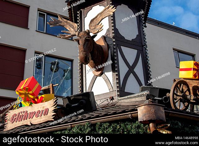 Singing moose, Christmas market, Magdeburg, Saxony-Anhalt, Germany