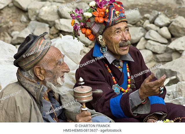 India, Jammu and Kashmir state, Ladakh, Da Hanu, animist feast of Bono Na, ritual communion, every 3 years, between mountain spirits and the Dards Brokpa