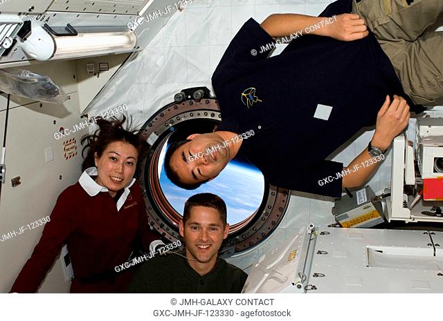 Japan Aerospace Exploration Agency (JAXA) astronauts Naoko Yamazaki (left), STS-131 mission specialist; and Soichi Noguchi