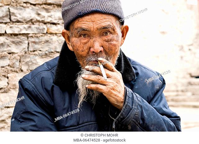 Tianlong, portrait of an old man