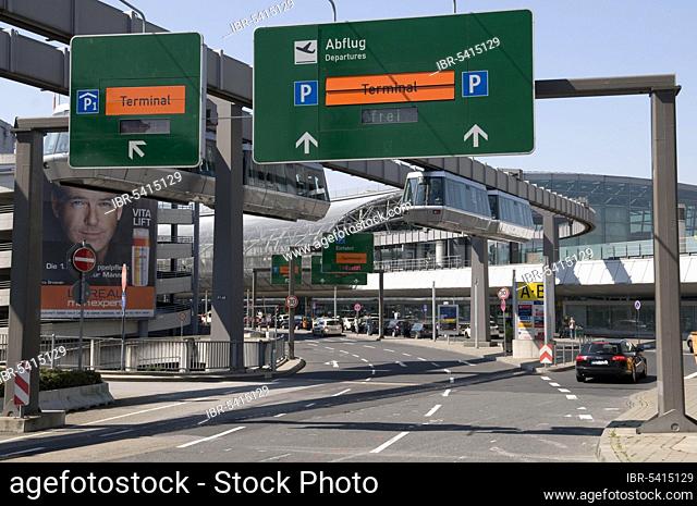 Suspension railway, Skytrain, Düsseldorf Airport, Düsseldorf, North Rhine-Westphalia, Germany, Europe