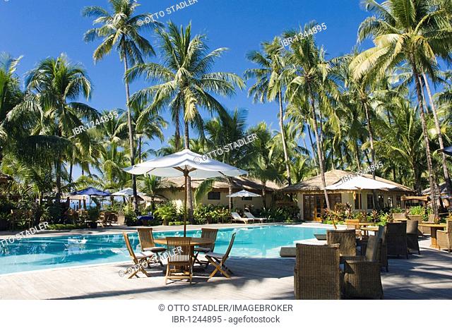 Hotel pool, palm trees, Ngapali Beach, Thandwe, Rakhine Coast, Bay of Bengal, Burma, Myanmar, Asia