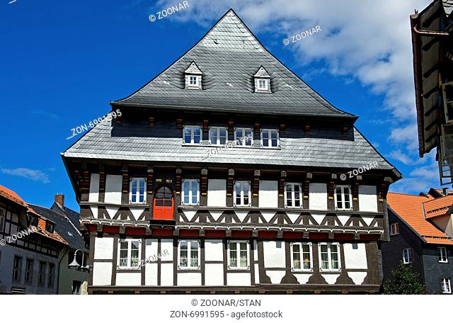 Fachwerkhaus aus dem Jahr 1523, UNESCO-Weltkulturerbe Goslar, Harz, Niedersachsen, Deutschland / Half-timbered house from the year 1523, Goslar