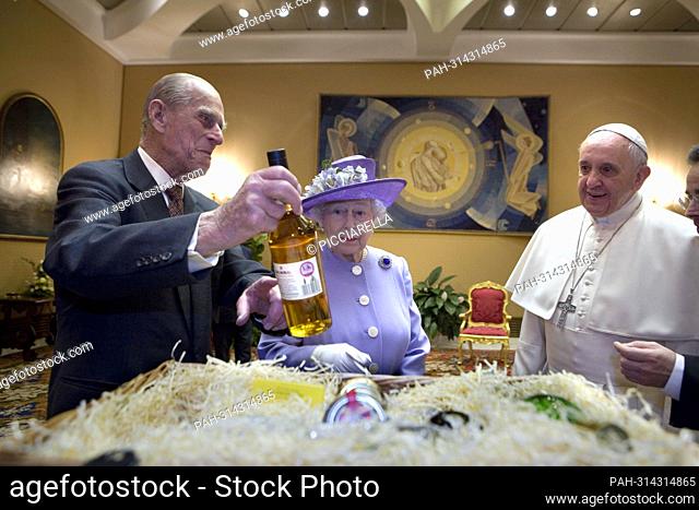Queen Elizabeth died on 9 September 2022. In the archive photo:Britain's Queen Elizabeth and her husband Prince Philip and Pope Francis during their meeting in...