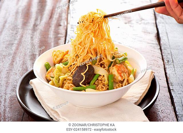 Asian curry noodles