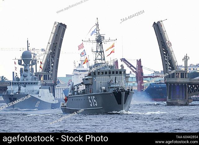 RUSSIA, ST PETERSBURG - JULY 14, 2023: The Project 21631 missile boat Uglich (L) and the BT-116 Pavel Khenov minesweeper take part in a rehearsal of the Main...