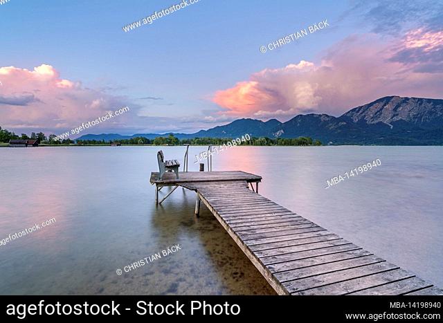 Jetty at Kochelsee with a view of Jochberg, Schlehdorf, Upper Bavaria, Bavaria, Germany