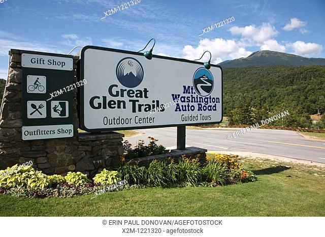 Mount Washington Valley - Mount Washington from Pinkham Notch in Green's Grant, New Hampshire USA