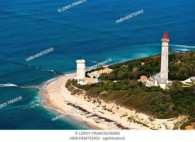 France, Charente Maritime, Saint Clement des Baleines, Ile de Re, Pointe des Baleines and the lighthouse aerial view