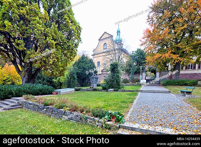 Chapel trail, Lady Chapel, chapel cemetery, autumn leaves, Bad Kissingen, Franconia, Bavaria, Germany, Europe
