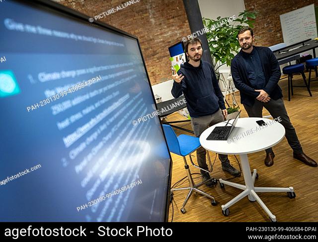 PRODUCTION - 25 January 2023, Hesse, Darmstadt: PhD student and AI expert Sven Schulze (l) and data protection officer and entrepreneur Christian Holthaus (r)...