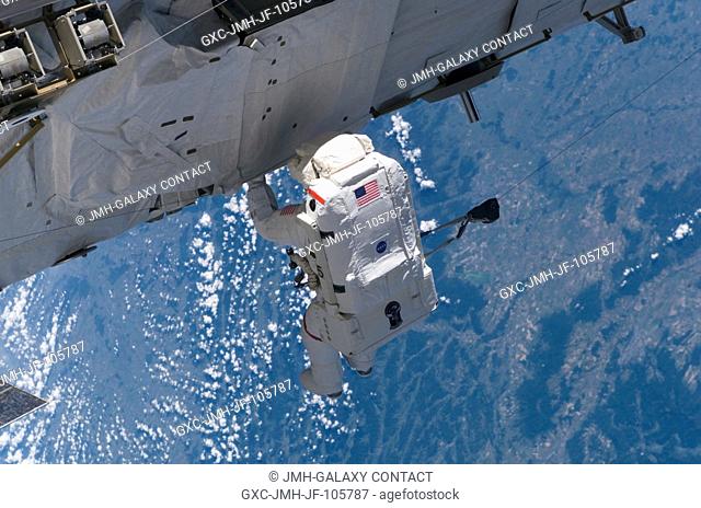 It was installation day on the International Space Station on Sept. 12, 2006. The Atlantis and Expedition 13 crews worked on attaching the P3P4 truss during the...