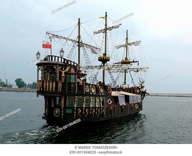 Galleon, old boat