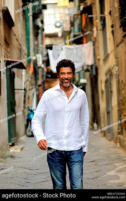 Inglese..Impara la pronuncia..Italian actor and director Alessandro Gassman posing for a photo shoot in the streets of Naples