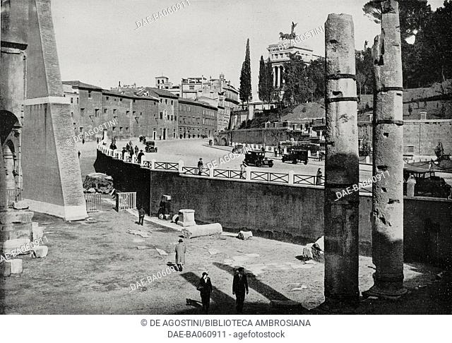 Via del Mare, photographed from the Forum Holitorium, Rome, Italy, photo from L'illustrazione Italiana, year LIX, n 47, November 20, 1932