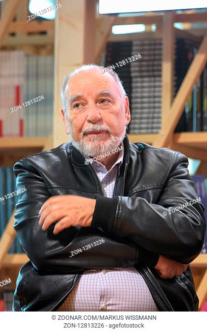 Frankfurt, Germany. 11th Oct, 2017 Tahar Ben Jelloun, french-moroccon writer and journalist, at the Prix Goncourt panel at the Frankfurt Bookfair / Buchmesse...