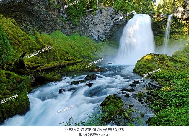 Sahalie Falls on the McKenzie River, Cascade Range, Oregon, USA