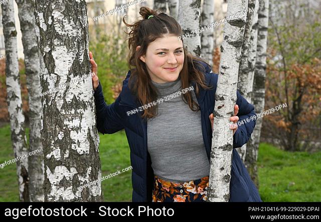 15 April 2021, Berlin: The actress Johanna Polley on a walk in her neighborhood in Prenzlauer Berg in Mauerpark. She is known from the ZDF crime series ""Der...