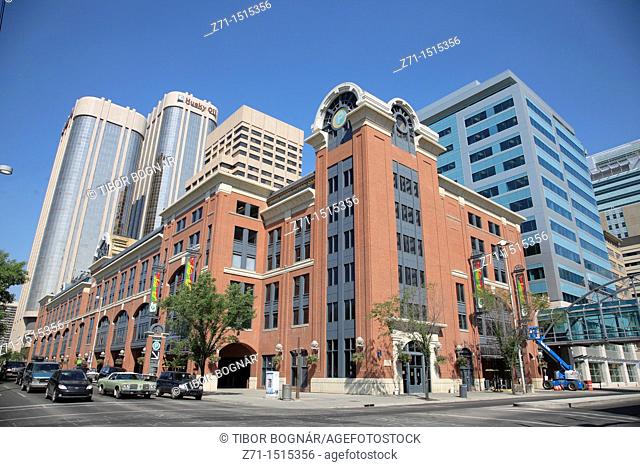 Canada, Alberta, Calgary, downtown street scene, modern architecture