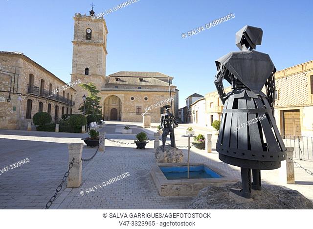 Church of San Antonio Abad and Sculptures of Don Quixote and Dulcinea, El Toboso, Toledo, Castilla la Mancha, Spain