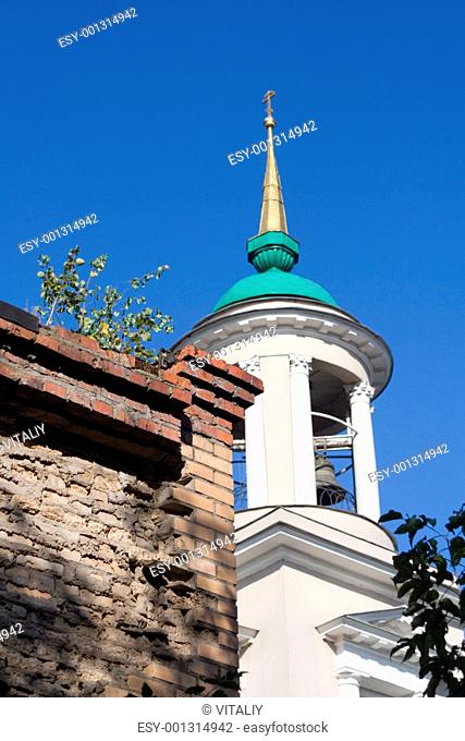 Troitsy Zhivonachal'noy church on Pyatnitskoe cemetry in Moscow