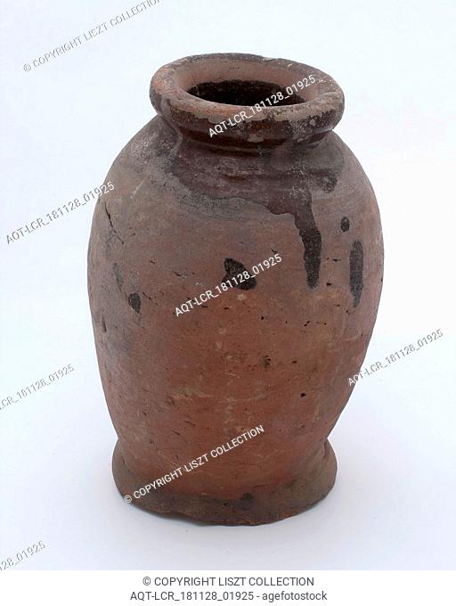 Pottery pot on stand, baluster shape, short neck, used in sugar production, sugar pot pot holder soil find ceramic earthenware glaze lead glaze