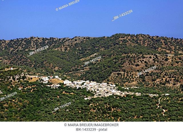 Kefalovryssio mountain village, Oros Dikti, Dikti Mountains, Crete, Greece, Europe