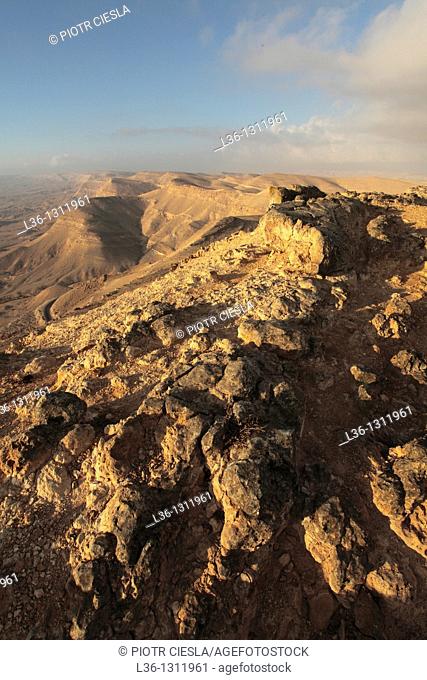 Israel, Negev Desert, the western rim of the Makhtesh Gadol Big Crater