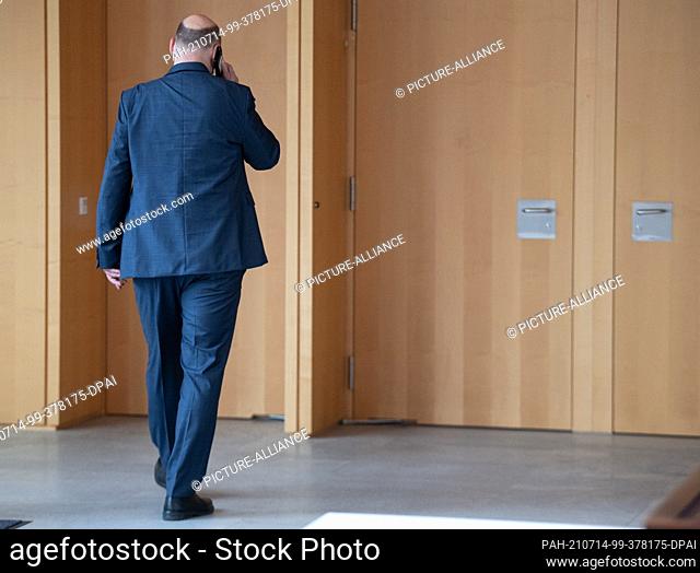 14 July 2021, Hessen, Wiesbaden: The Hessian AfD chairman Robert Lambrou comes to the constituent meeting of the Hanau investigation committee in the state...