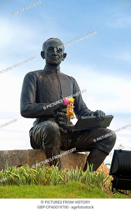 Thailand: Sunthorn Phu statue, Klaeng District, Rayong Province