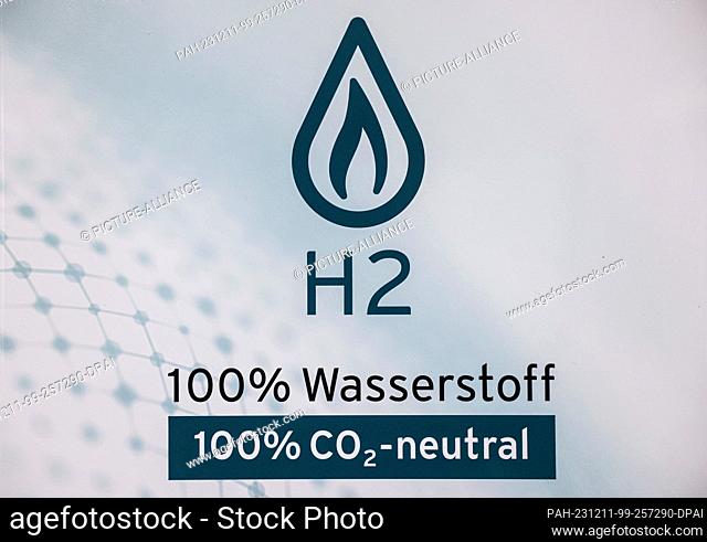 PRODUCTION - 11 December 2023, North Rhine-Westphalia, Remscheid: Hydrogen heating appliances run on a test bench in the laboratory of the manufacturer Vaillant